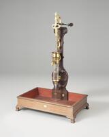 FK 0142
<br/>
Zuig-perspomp met reservoir
<br/>
<em></em>